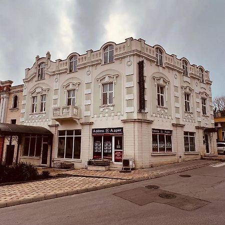 Hotel Central Balchik Ngoại thất bức ảnh